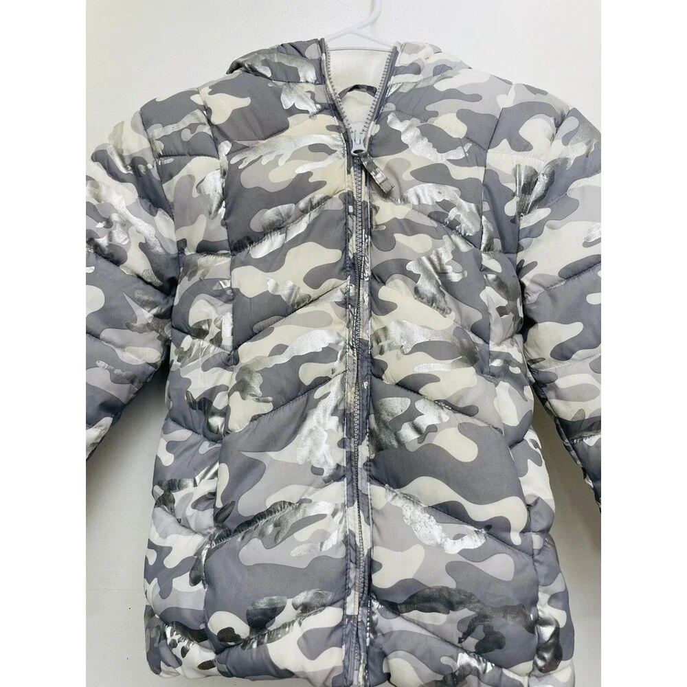 The Children’s Place Kids Silver Puffer Jacket Coat – Size 5/6 – Front Zip